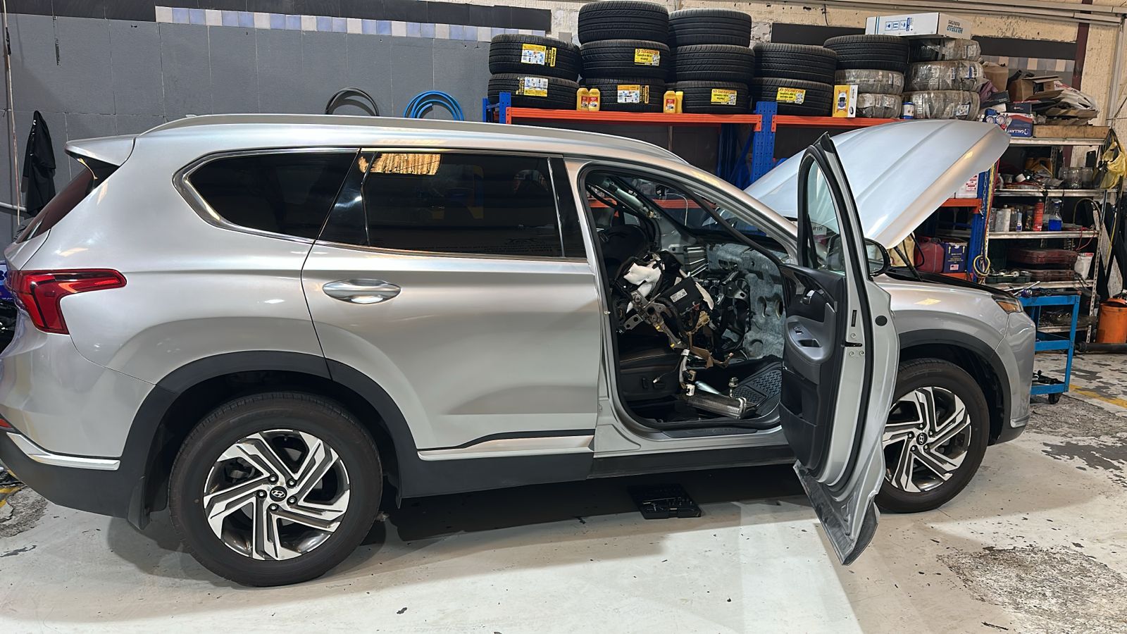 Car AC Not Cooling Dubai — Diagnostic Guide by iTyreCare