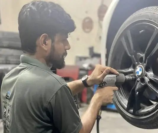 Tyre Rotation Service Dubai - iTyreCare